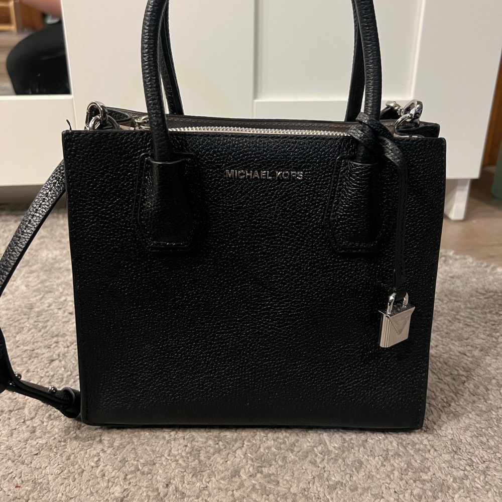 Michael Kors Crossbody Bag
